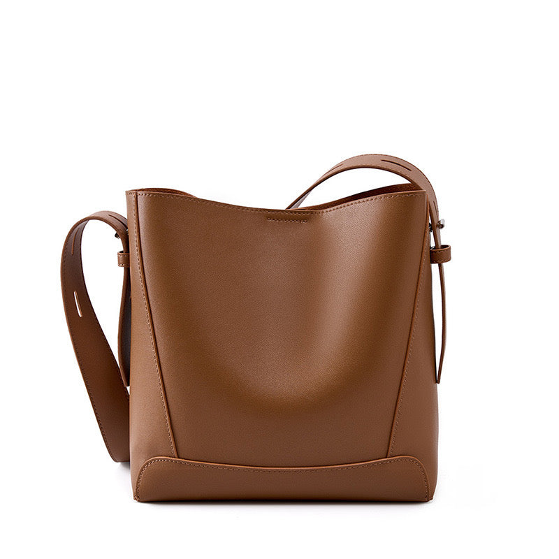Niva Classic Bucket Bag – Brown Leather