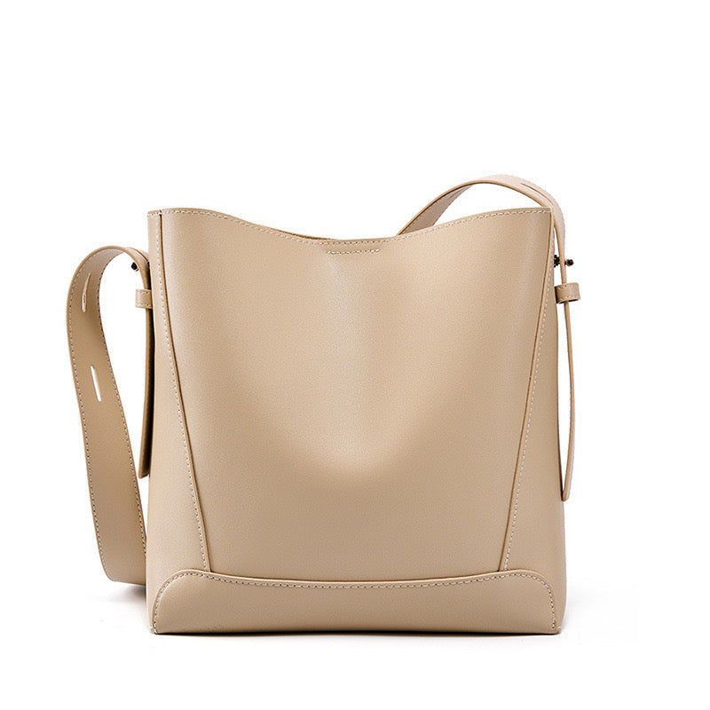 Niva Classic Bucket Bag – Beige Leather