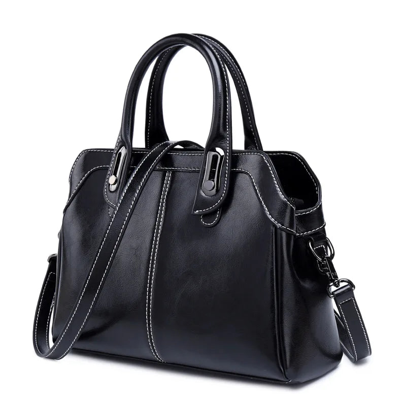 The Johanna Bag in Midnight Black